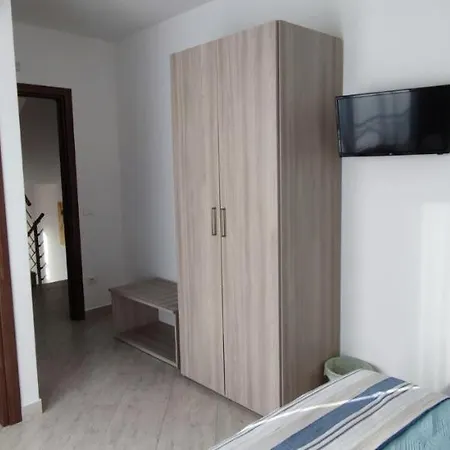Go Island Bed and breakfast Praia a Mare