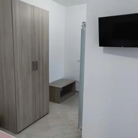 Bed and breakfast Go Island Praia a Mare