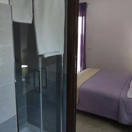 Go Island Praia a Mare