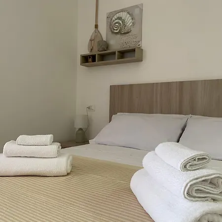 Go Island Praia a Mare