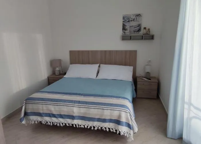 Go Island 普拉亚·阿马勒